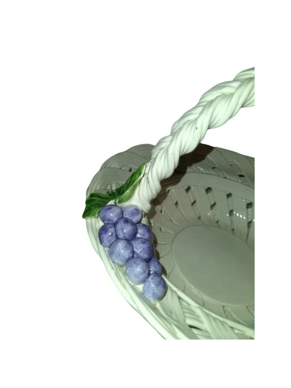 Capodimonte Italy White Porcelain Weave Fruit Basket w/Handle Strawberry Grapes
